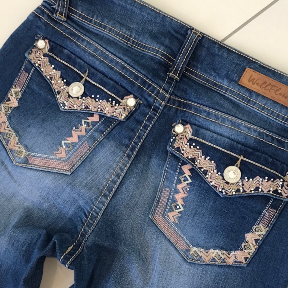 Embellished Blue Jeans - Picture 13 of 14